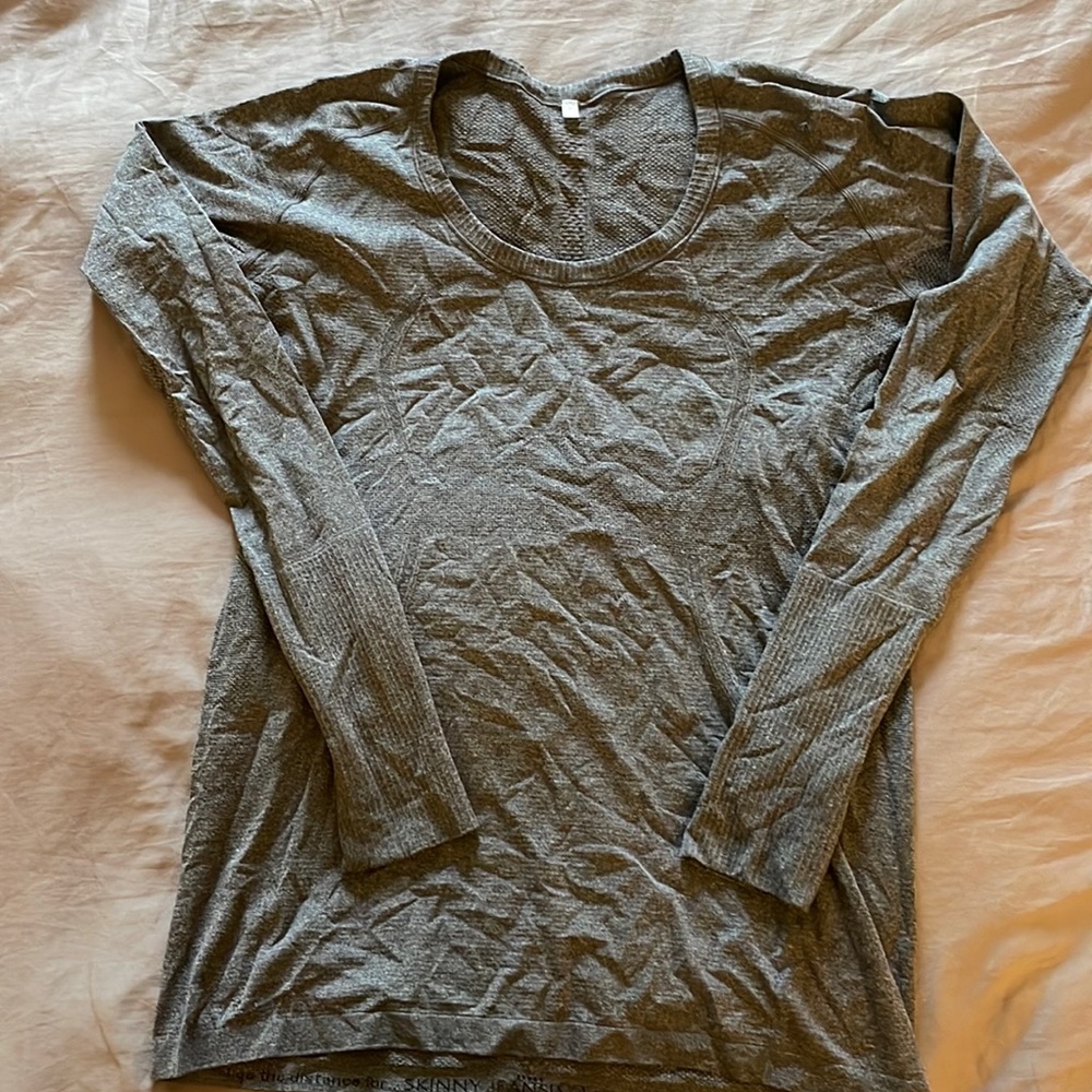 Gray lululemon long sleeve